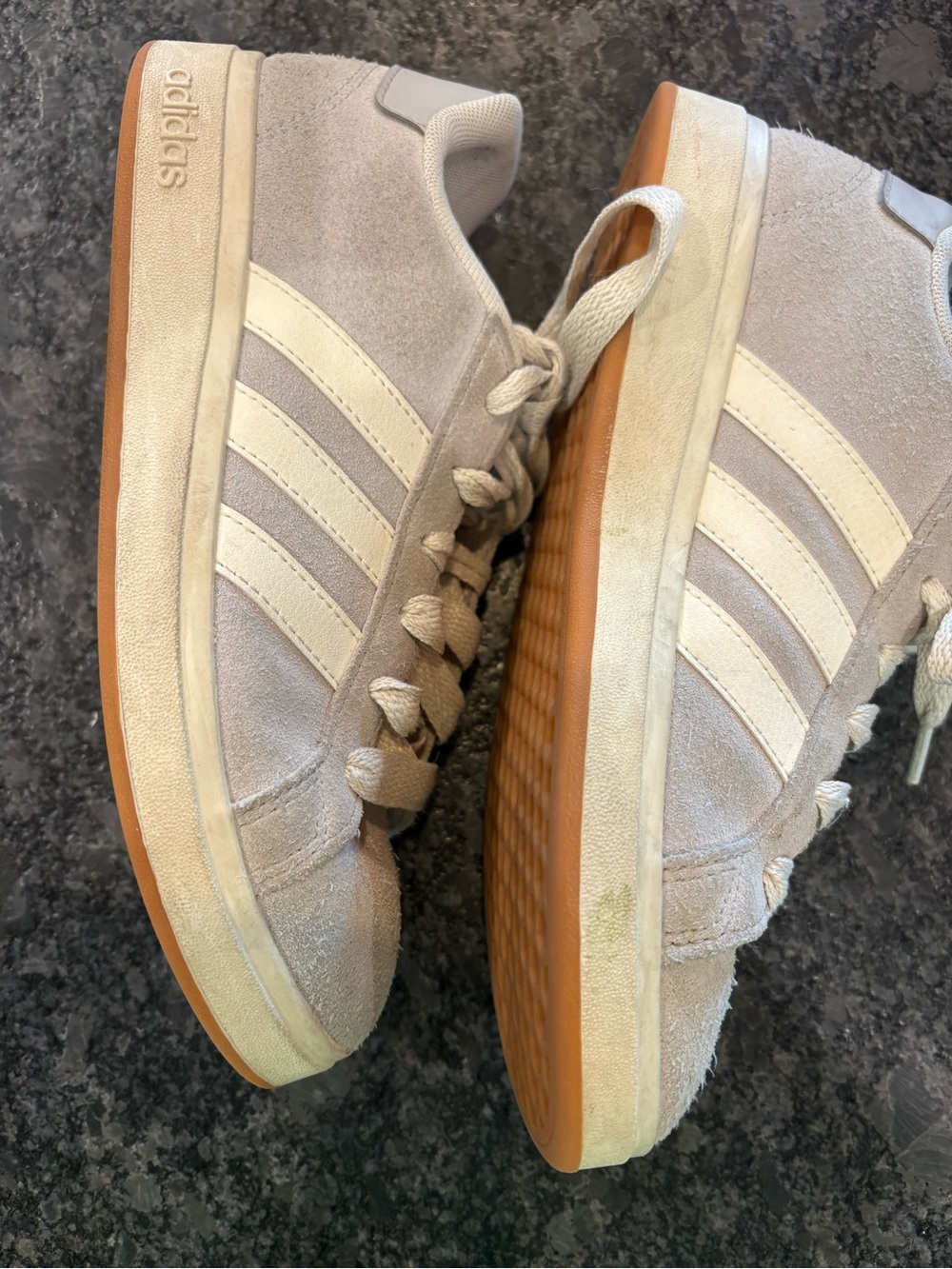 Kids Adidas suede sneakers size 4